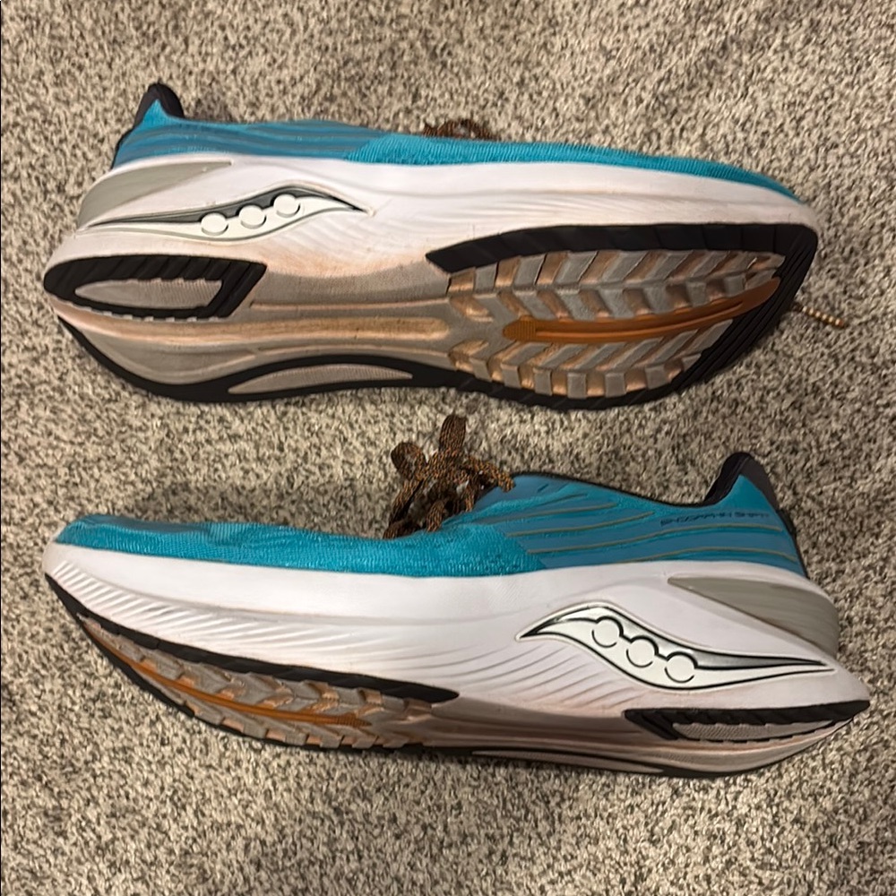 Saucony Blue Athletic Shoes with Superior Comfort and Support